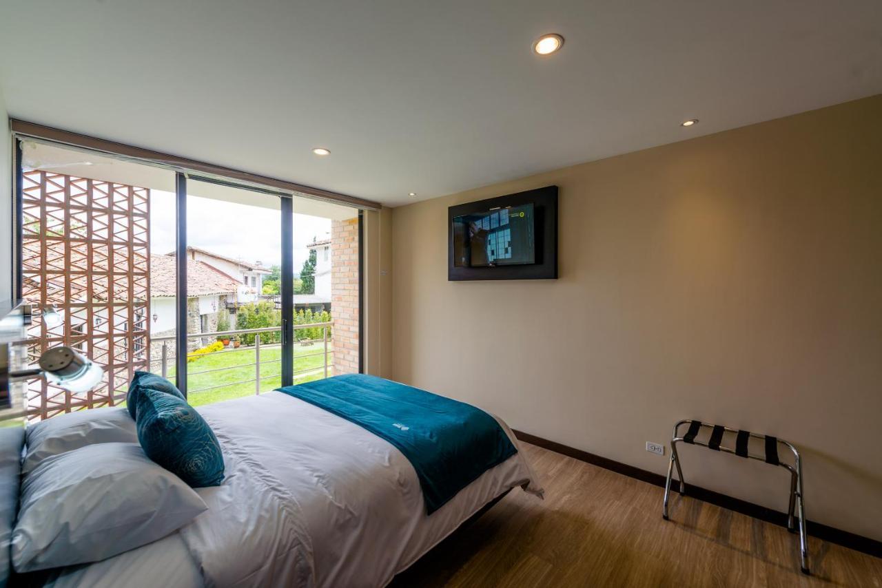 Venue Batan Hotel&Suites Cuenca Exterior photo