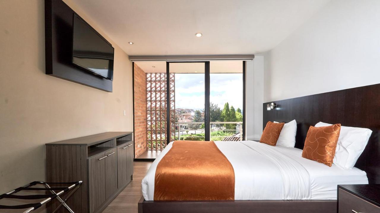 Venue Batan Hotel&Suites Cuenca Exterior photo
